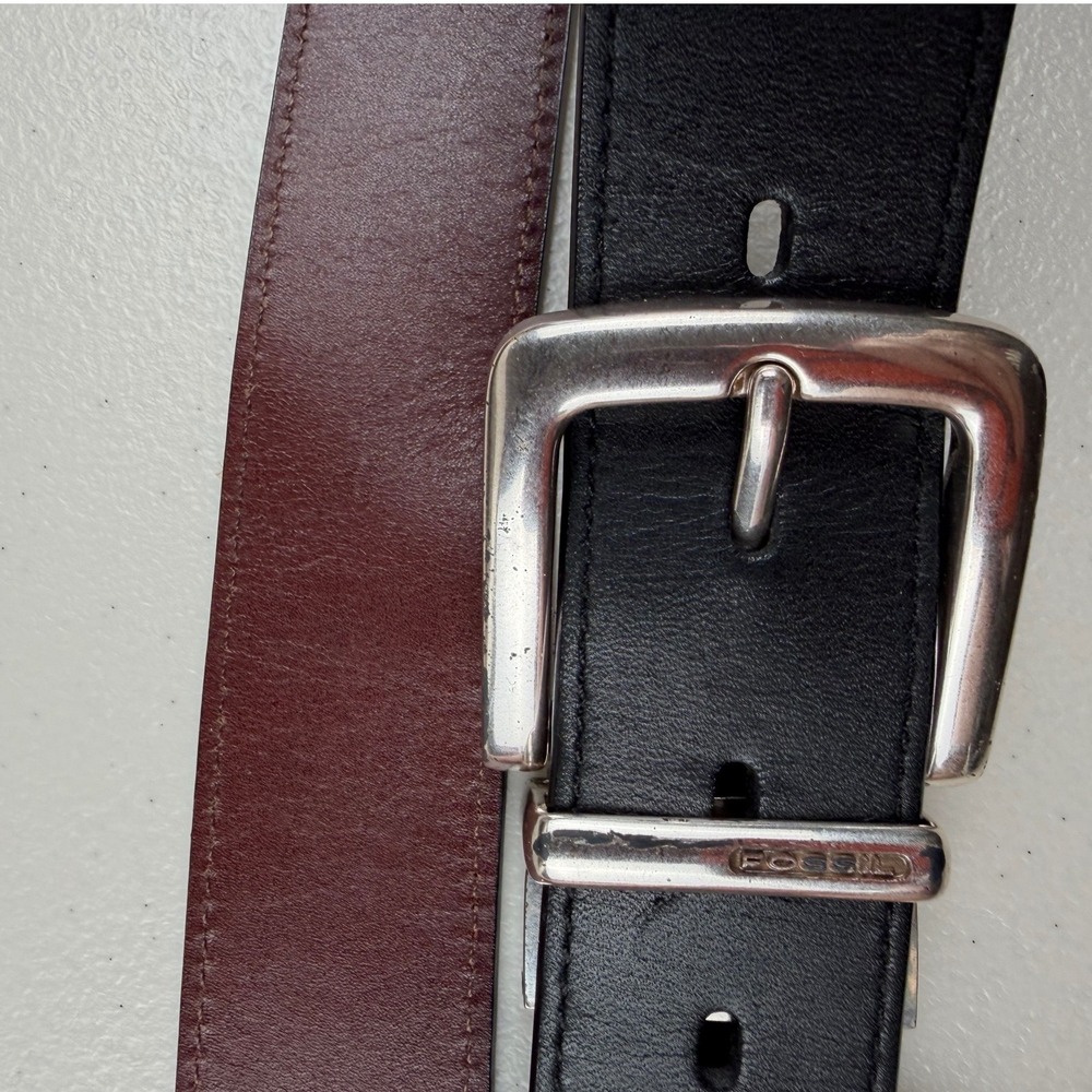 Fossil Mens Reversible Leather Belt Black Brown Silver Buckle Size 34-38